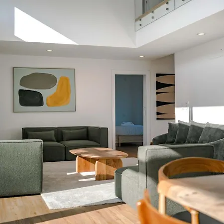 Luxury 4br W/ Pool & Cinema Golf | By Airnest Aroeira (Setubal)