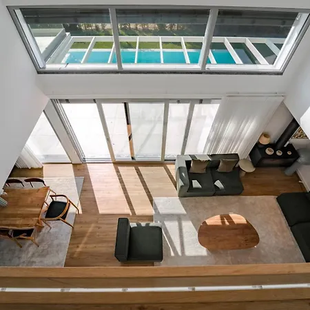 Vila Luxury 4br W/ Pool & Cinema Golf | By Airnest *