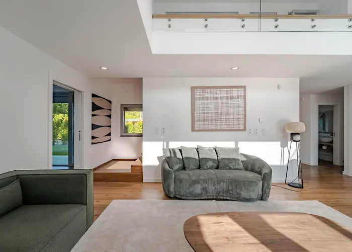 Villa Luxury 4br W/ Pool & Cinema Golf | By Airnest *
